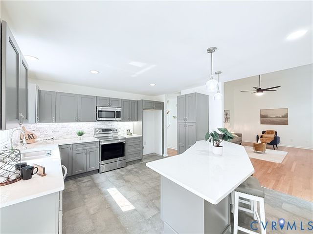 4704 Cedar Cliff Rd, Chester, VA 23831