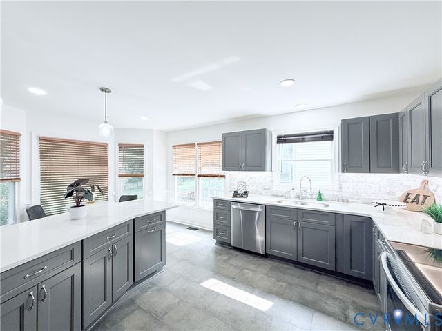 4704 Cedar Cliff Rd, Chester, VA 23831