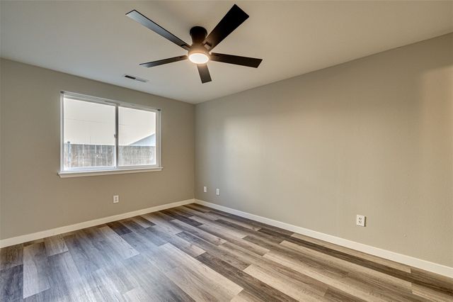 320 NW 25th Place, Battle Ground, WA 98604