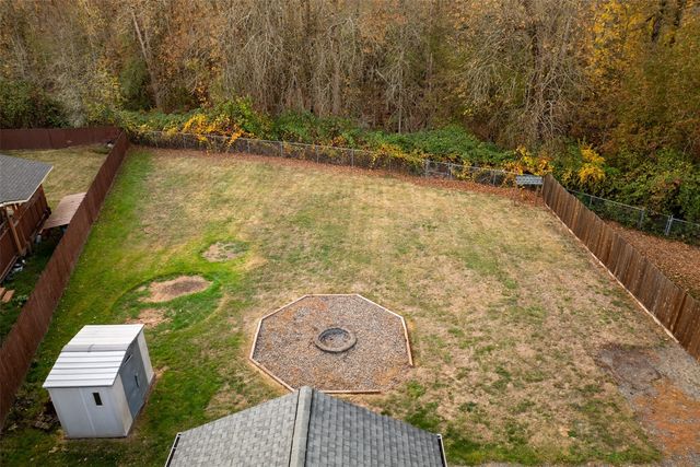 320 NW 25th Place, Battle Ground, WA 98604