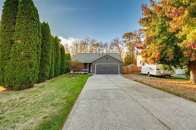 320 NW 25th Place, Battle Ground, WA 98604