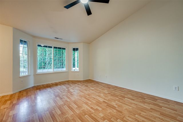 320 NW 25th Place, Battle Ground, WA 98604