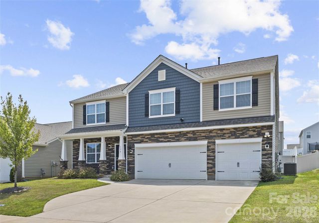 134 Giant Oak Avenue, Statesville, NC 28677