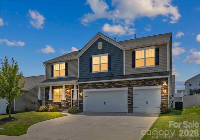 134 Giant Oak Avenue, Statesville, NC 28677