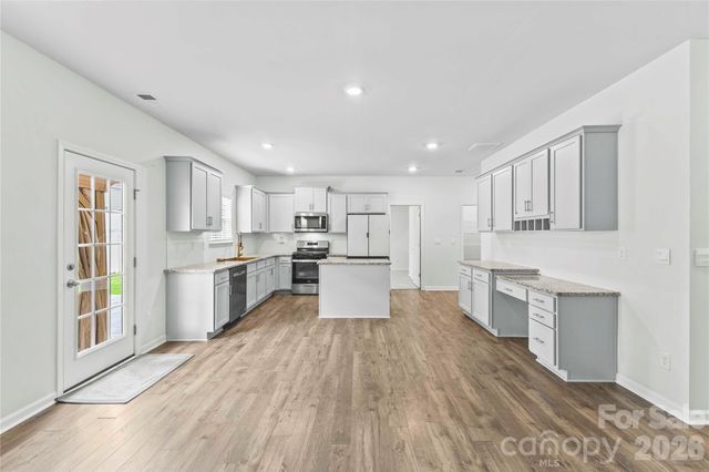 134 Giant Oak Avenue, Statesville, NC 28677