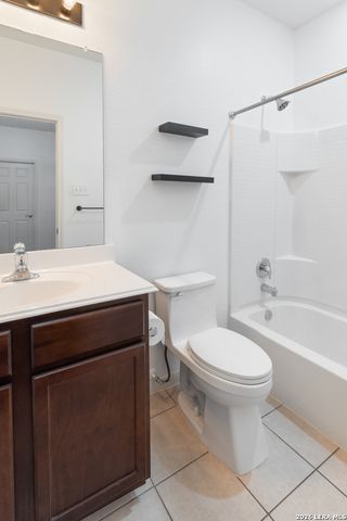 11702 Luckey Ledge, San Antonio, TX 78252