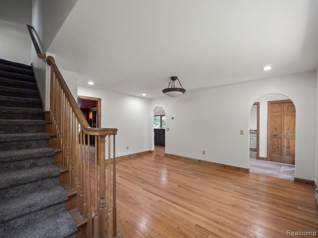 7028 Terrell Street, Waterford, MI 48329
