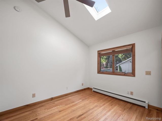 7028 Terrell Street, Waterford, MI 48329