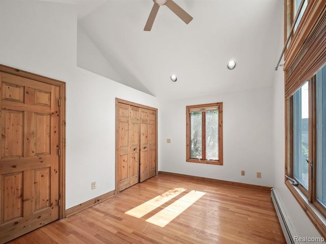 7028 Terrell Street, Waterford, MI 48329