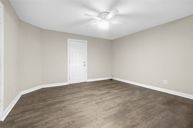 1102 E Lamar Street A, Sherman, TX 75090