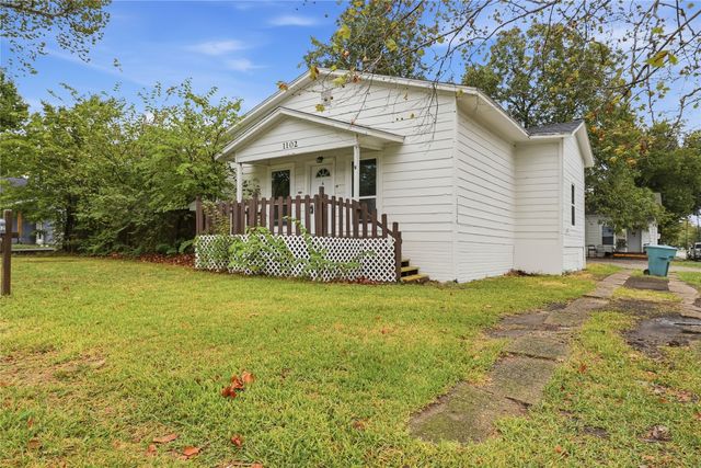 1102 E Lamar Street A, Sherman, TX 75090