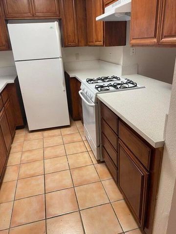 959 E Vista Chino, Palm Springs, CA 92262