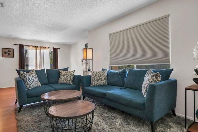 959 E Vista Chino, Palm Springs, CA 92262