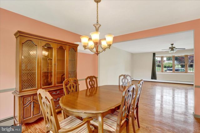 152 WINDHAM, Langhorne, PA 19047
