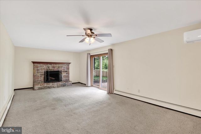 152 WINDHAM, Langhorne, PA 19047