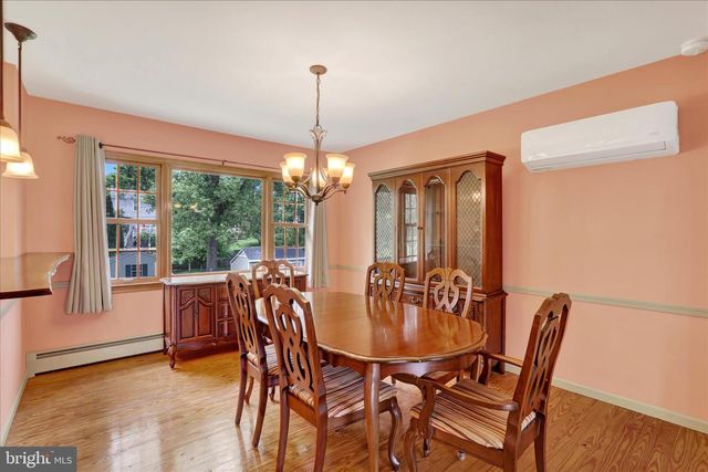 152 WINDHAM, Langhorne, PA 19047
