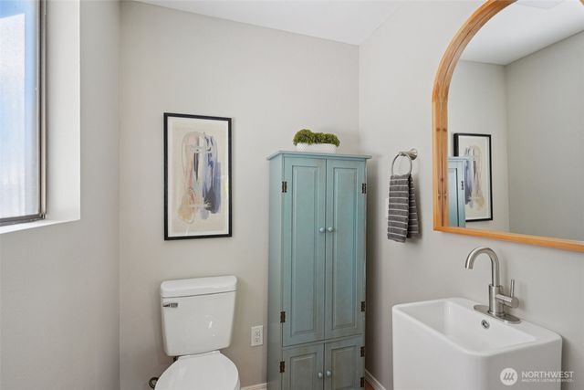 32100 32nd Avenue SW, Federal Way, WA 98023