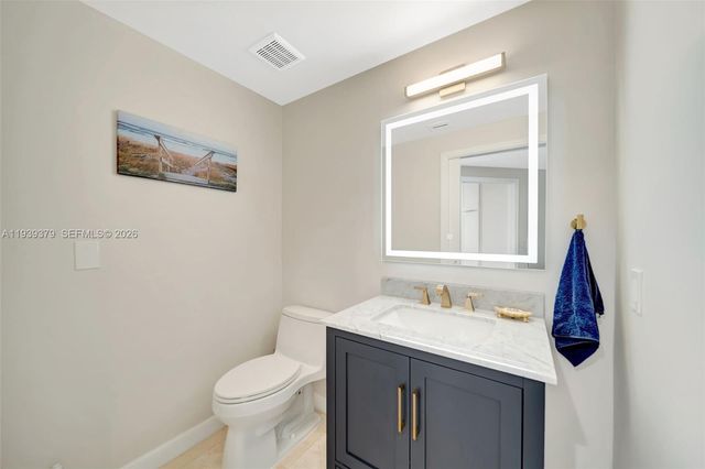 6001 N Ocean Dr 1204, Hollywood, FL 33019