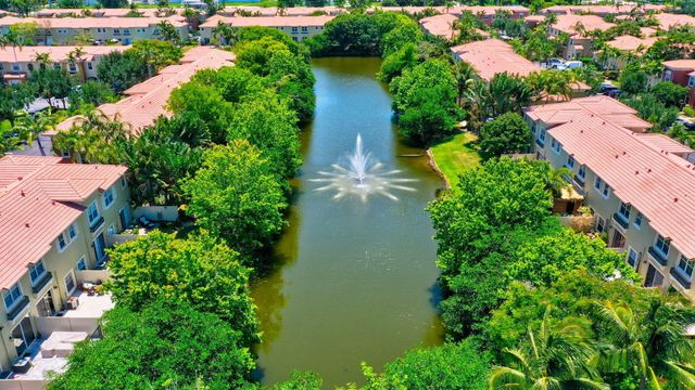 103 Monterey Bay Drive, Boynton Beach, FL 33426
