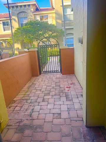 103 Monterey Bay Drive, Boynton Beach, FL 33426