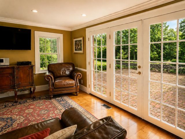 1 Smith Lane, Amherst, NH 03031
