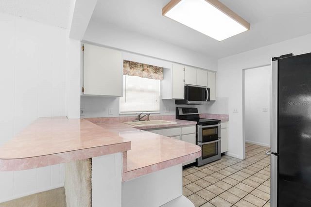 7506 ARMAND CIRCLE, Tampa, FL 33634