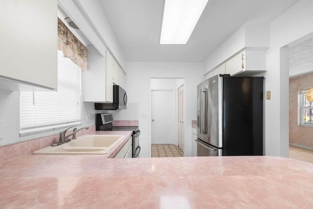 7506 ARMAND CIRCLE, Tampa, FL 33634