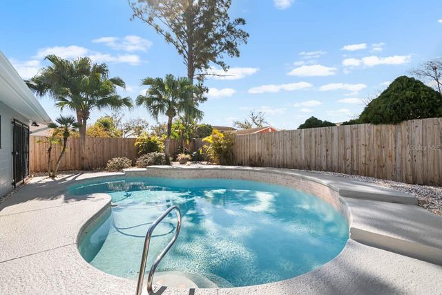 7506 ARMAND CIRCLE, Tampa, FL 33634