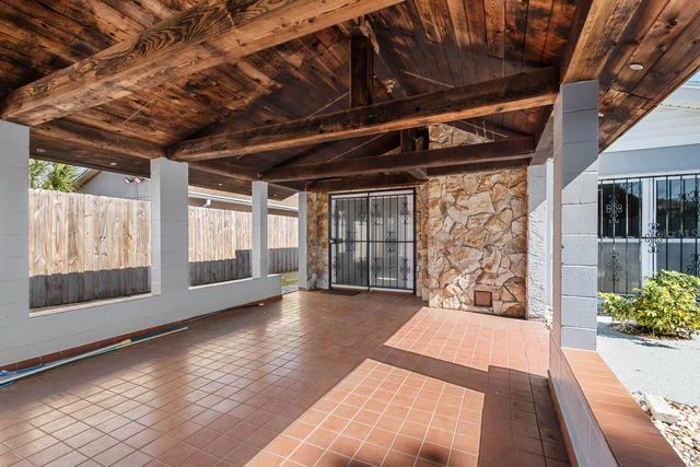 7506 ARMAND CIRCLE, Tampa, FL 33634