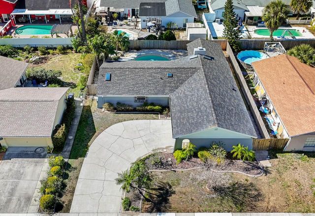 7506 ARMAND CIRCLE, Tampa, FL 33634