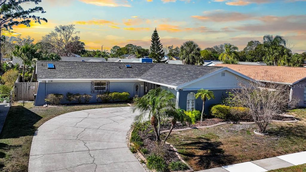 7506 ARMAND CIRCLE, Tampa, FL 33634