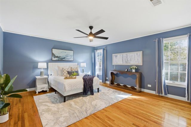 1506 Grace ST, Taylor, TX 76574