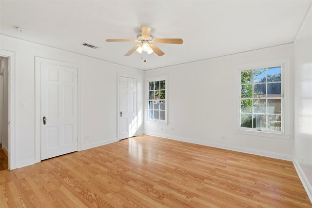 1506 Grace ST, Taylor, TX 76574