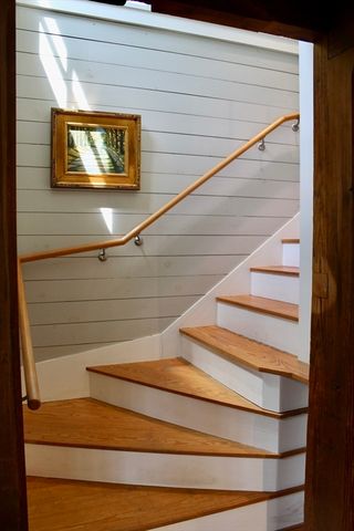 225 Lamberts Cove Rd, West Tisbury, MA 02575