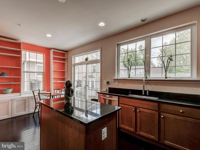 124 MERIDIAN LN, Towson, MD 21286
