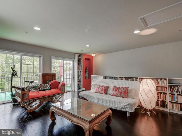 124 MERIDIAN LN, Towson, MD 21286