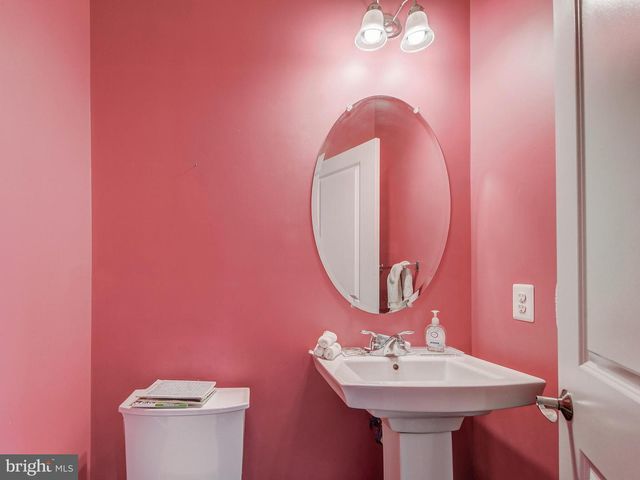 124 MERIDIAN LN, Towson, MD 21286