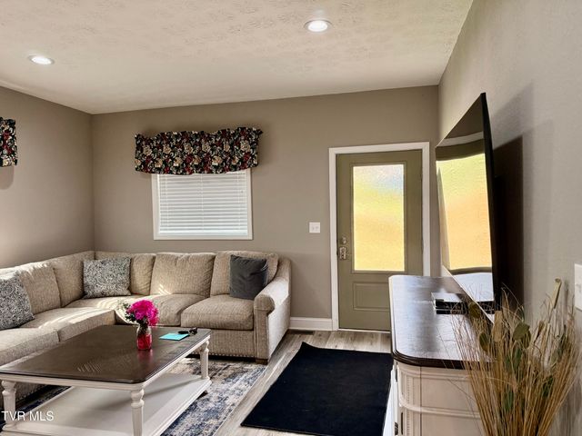 16540 Tazewell Street, Saint Paul, VA 24283