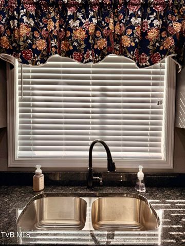 16540 Tazewell Street, Saint Paul, VA 24283