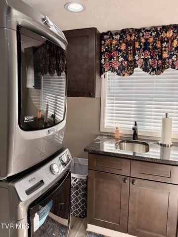 16540 Tazewell Street, Saint Paul, VA 24283