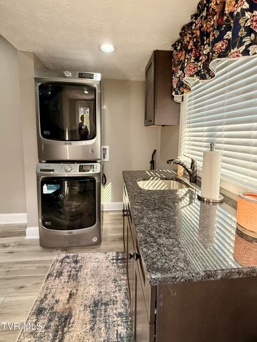 16540 Tazewell Street, Saint Paul, VA 24283