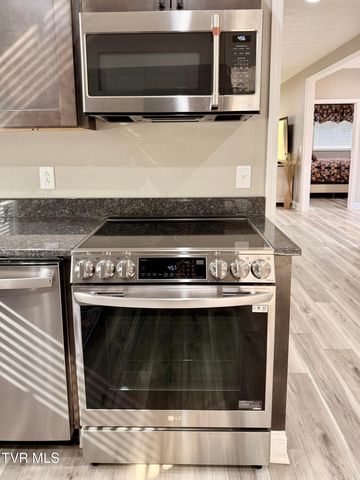 16540 Tazewell Street, Saint Paul, VA 24283