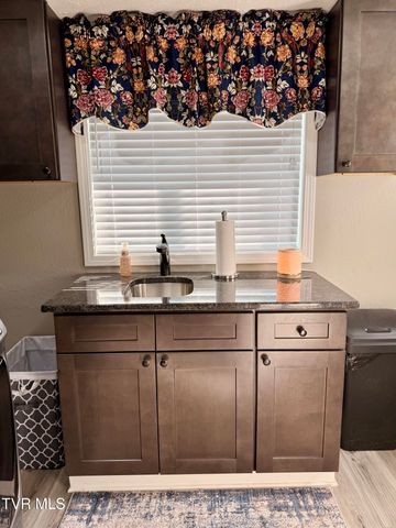 16540 Tazewell Street, Saint Paul, VA 24283