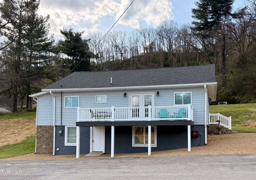 16540 Tazewell Street, Saint Paul, VA 24283