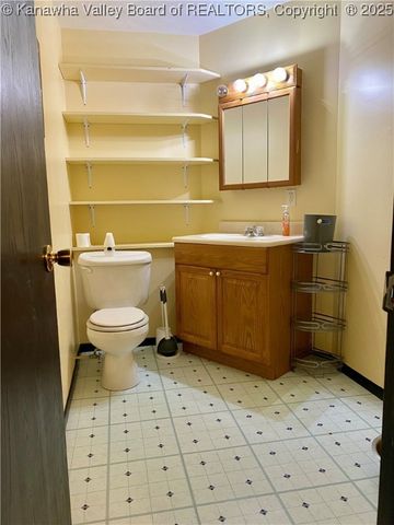 486 Woodland Acres Drive, Ripley, WV 25271