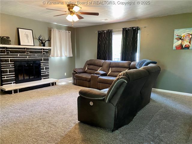 486 Woodland Acres Drive, Ripley, WV 25271