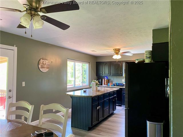 486 Woodland Acres Drive, Ripley, WV 25271