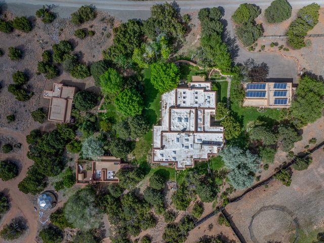 23 Media Luna, Santa Fe, NM 87508