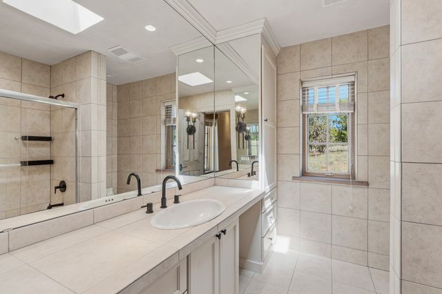 23 Media Luna, Santa Fe, NM 87508