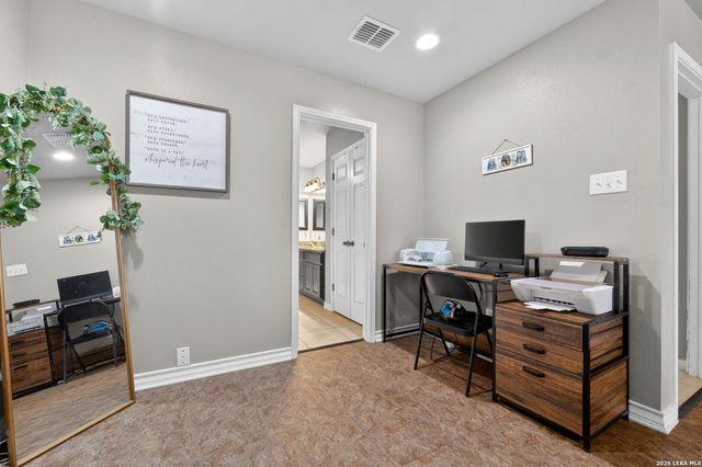 2937 RANCH TRAIL RD, San Antonio, TX 78264